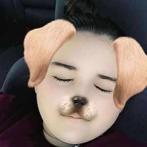 Meet your Posher, Chrisalea